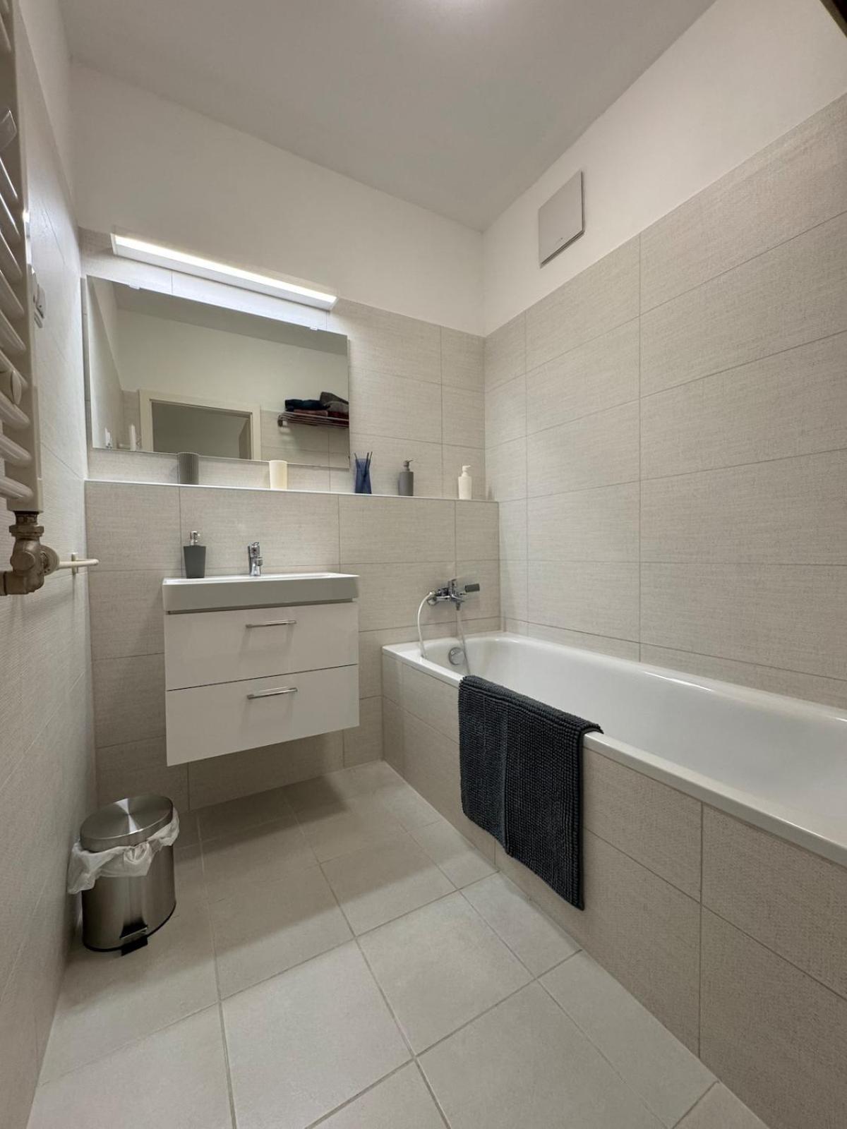 Apartment Elite Skyview Escape -bright, Modern, Free Parking